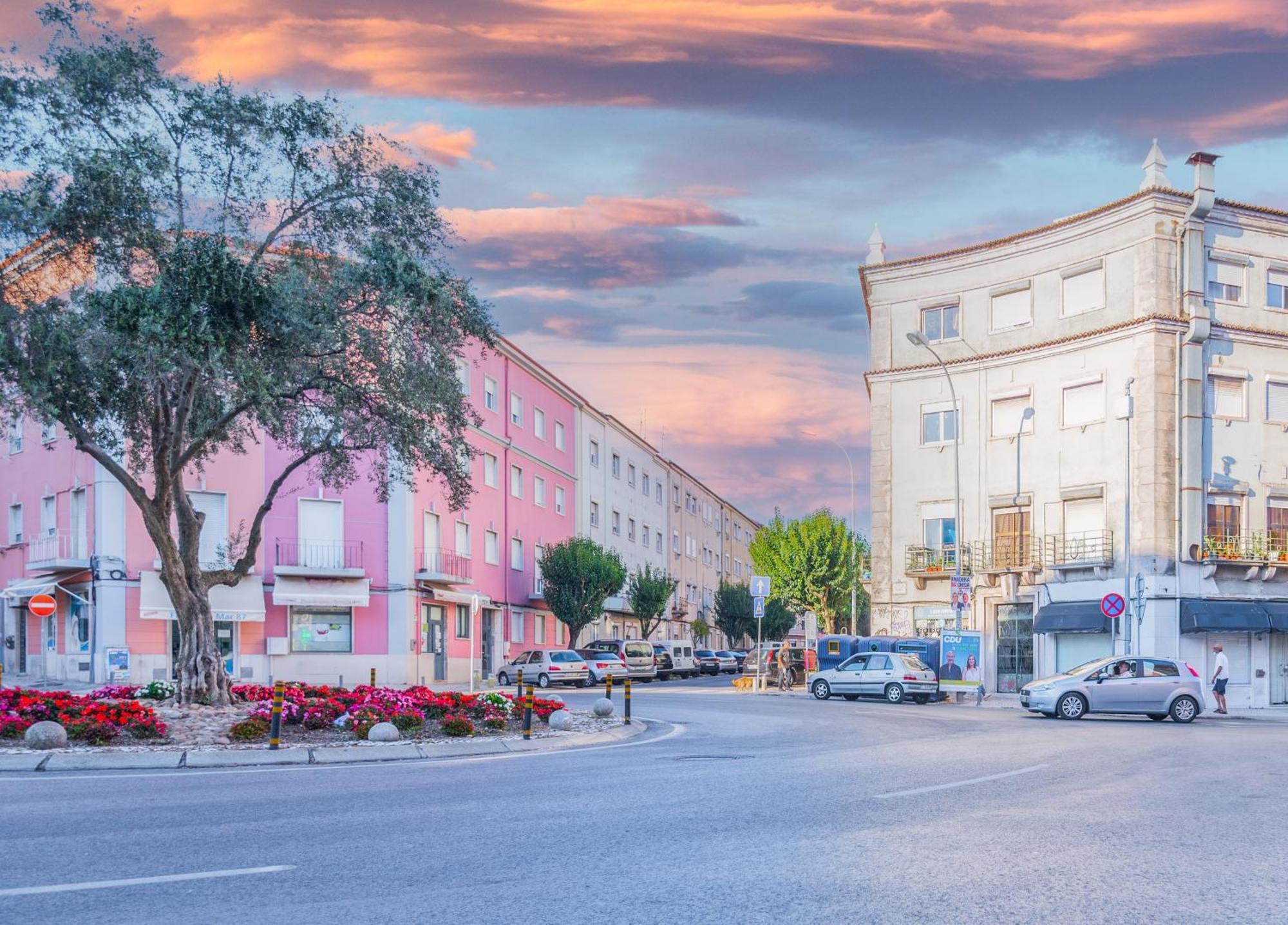 Готель April Square By Lisbon With Sintra Амадора Екстер'єр фото
